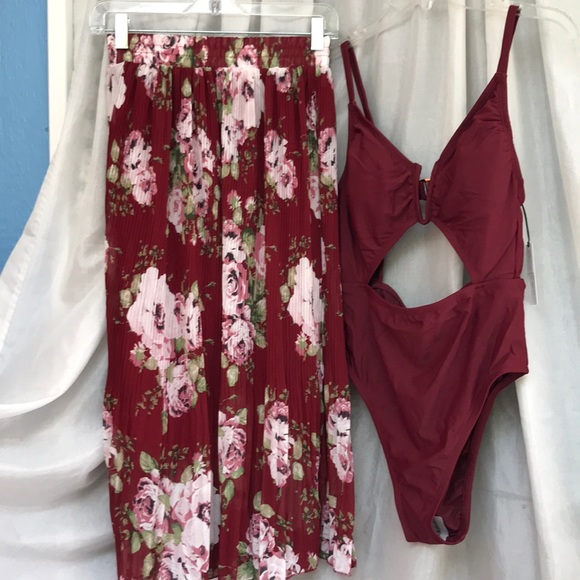 Shade&shore swimsuit combo - Picture 1 of 12